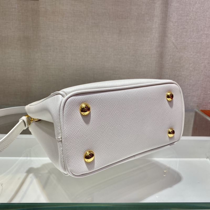Pra*a top handle bags